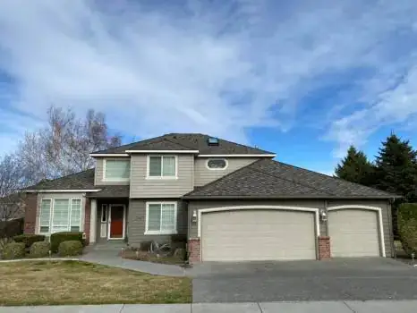 Finished two-storey house after a re-roof