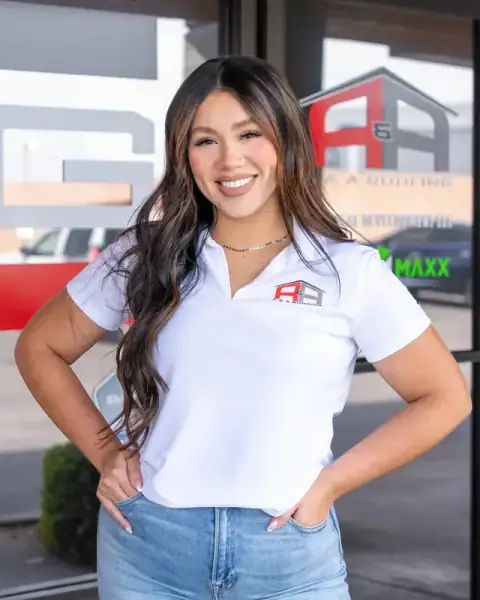 Crystal Rodríguez, Office Manager at A&A Roofing